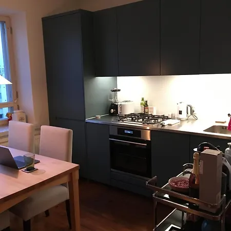 Apartment Beautifully Renovated In Kallio Helsinki