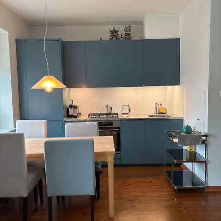 Apartment Beautifully Renovated In Kallio